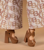 Barbie Basics doll 07 with trousers and shoes (British brand)