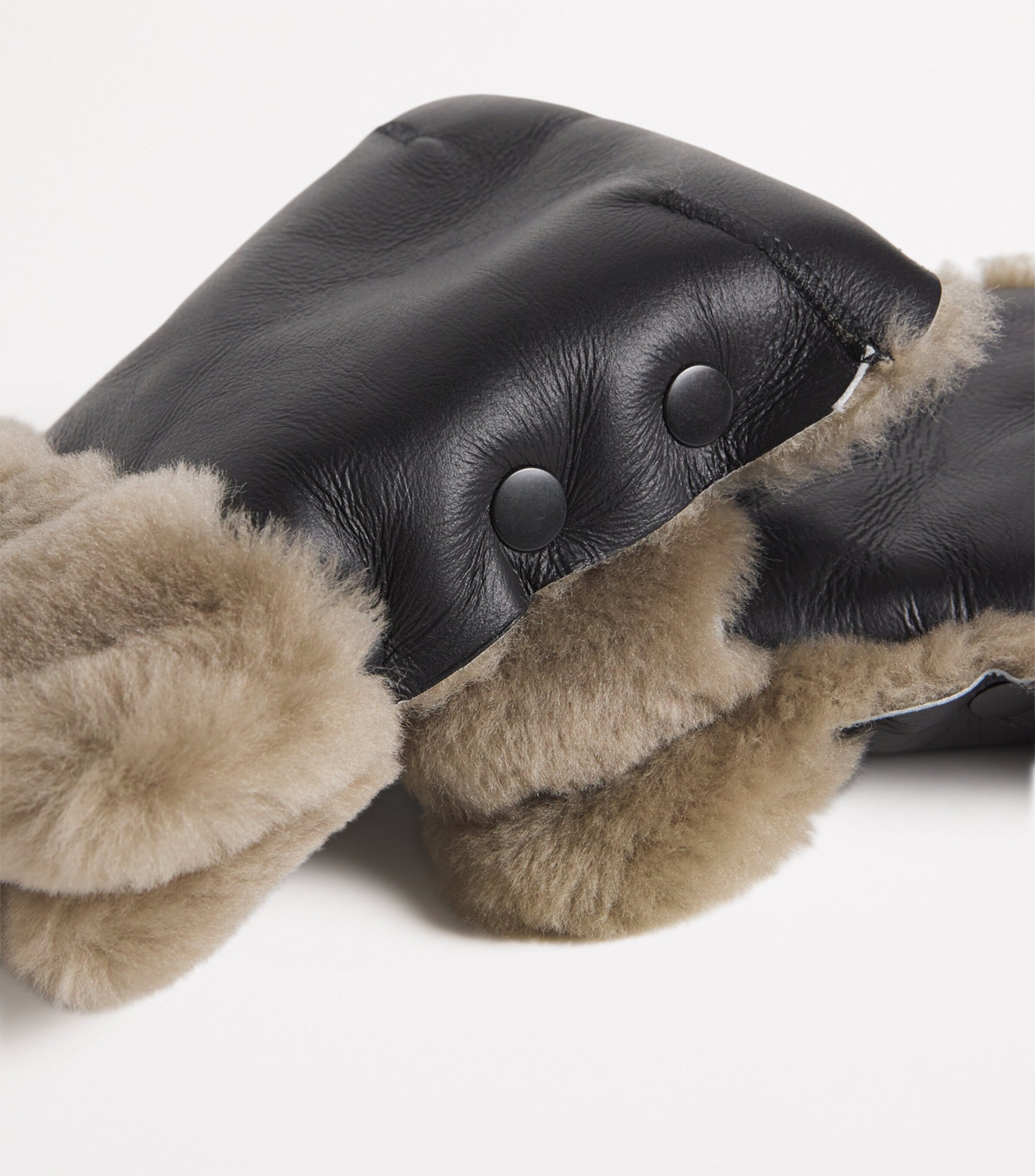 Binibamba sheepskin buggy mittens - British product