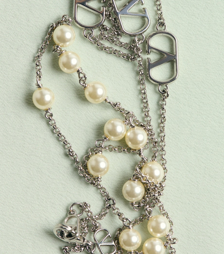 Valentino Garavani faux pearl double-layered VLogo necklace, UK version