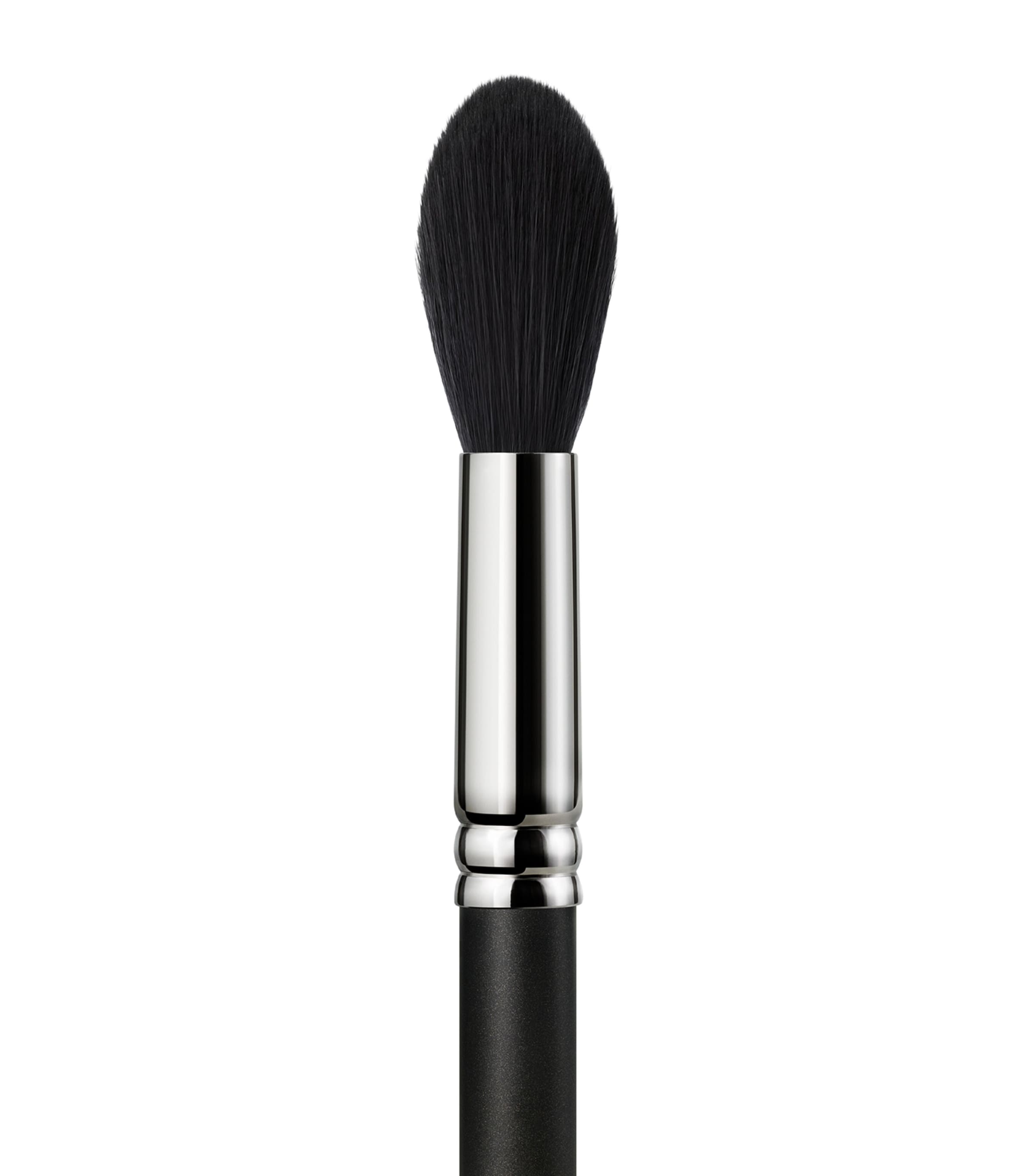 MAC powder brush with rounded shape, imported from the UK