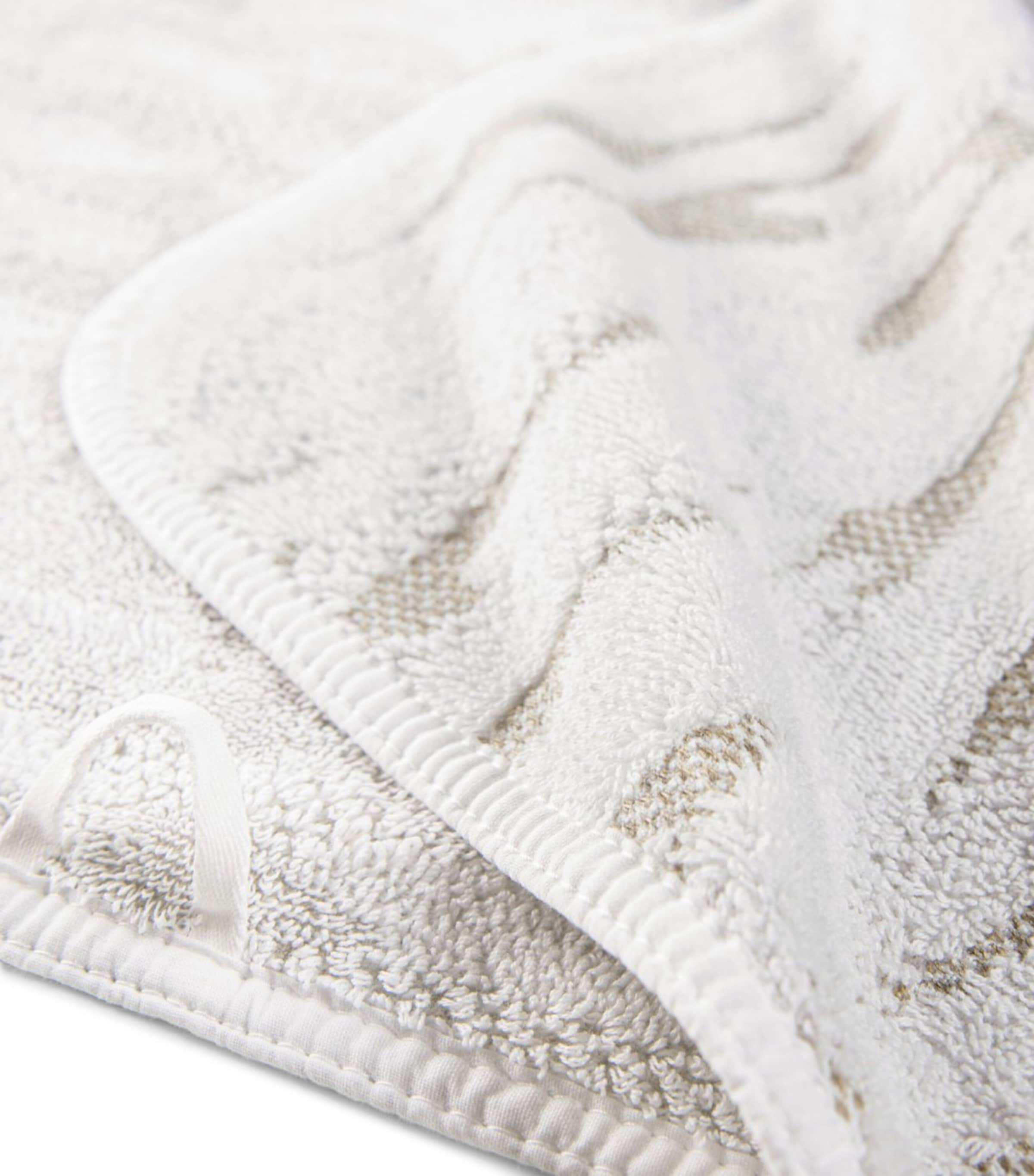 Graccioza Stratus bath sheet 95cm x 150cm, UK version