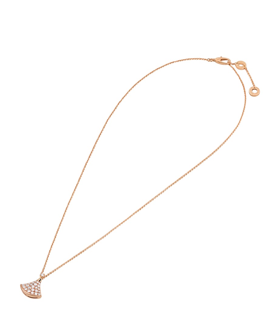 Bvlgari Divas' Dream rose gold necklace, imported from the UK