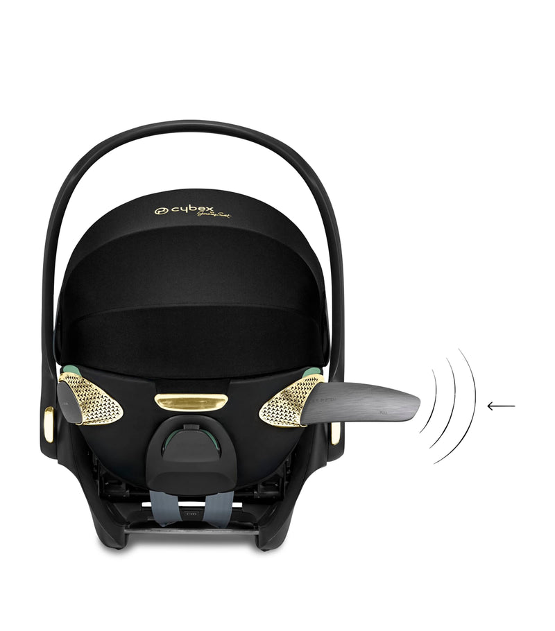 Cybex Wings Cloud T i-Size car seat - British product