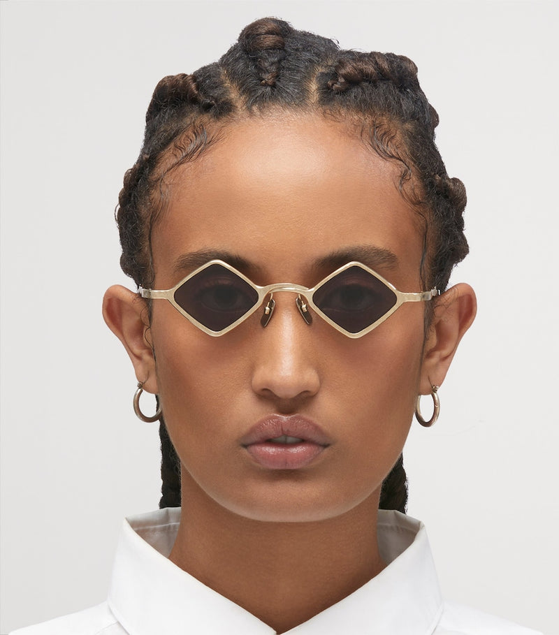 Kuboraum metal Mask Z14 sunglasses with geometric tinted lenses, UK version
