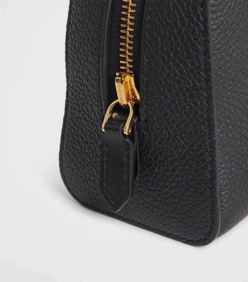 TOM FORD leather wash bag (British brand)