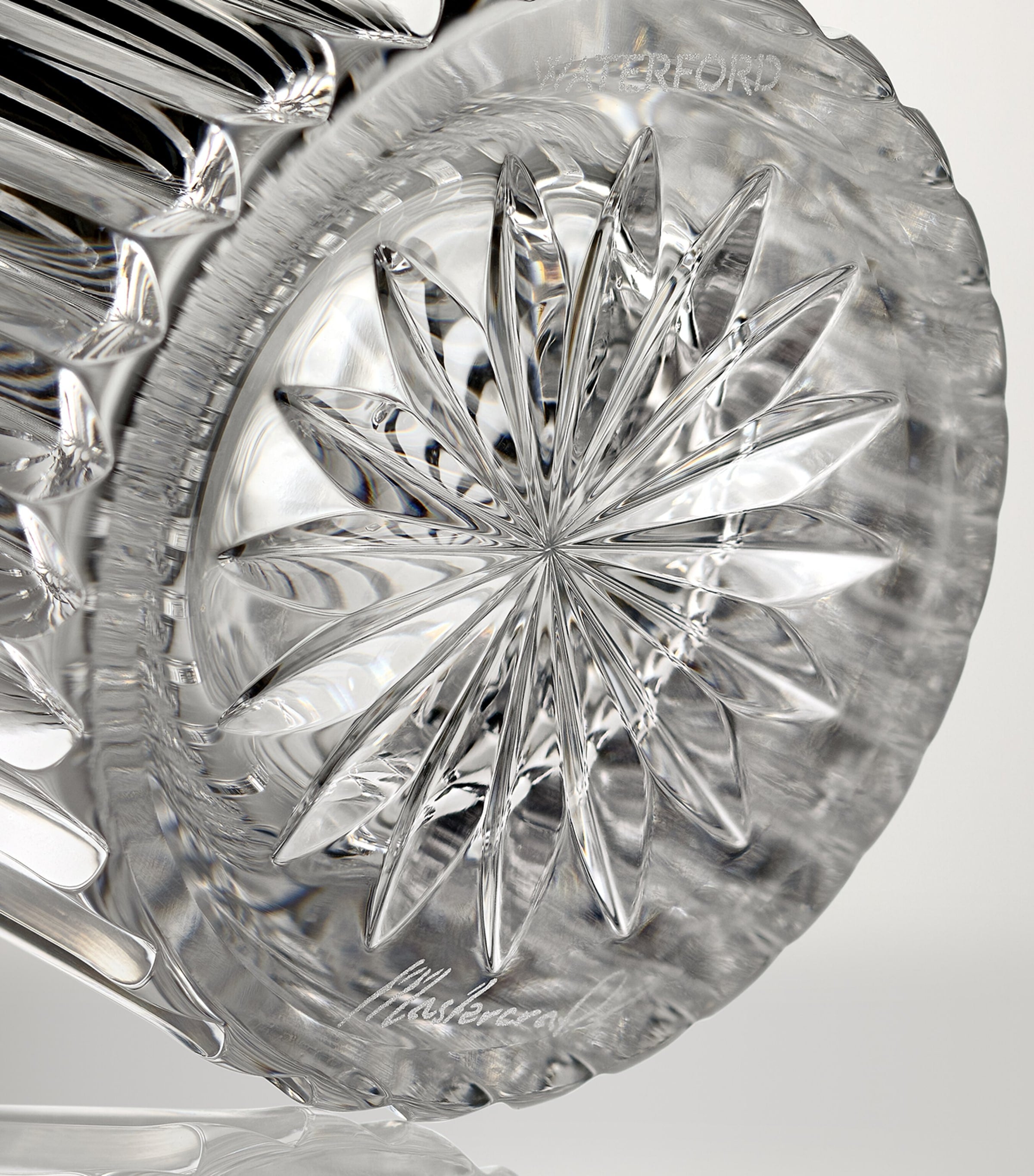 Waterford Powerscourt crystal vase 20cm (British brand)