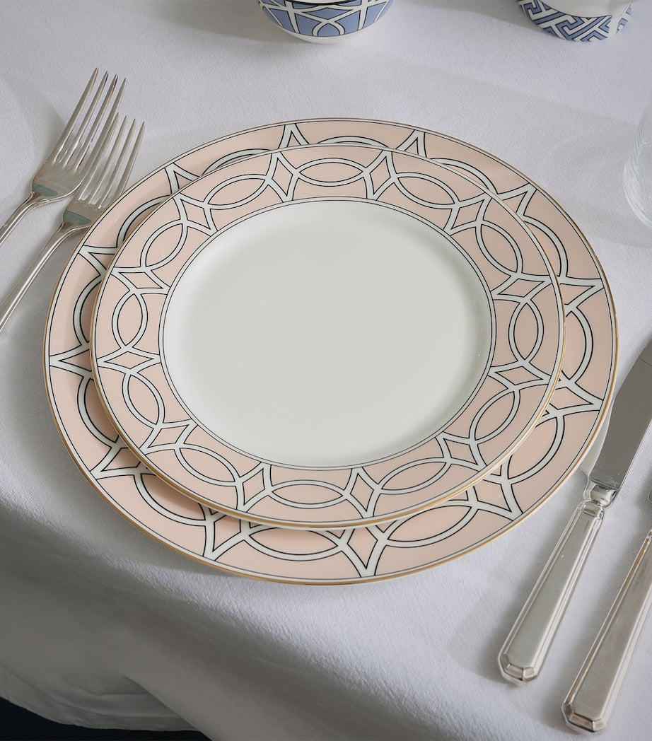 O.W. London Loop dessert plates 21cm, imported from the UK