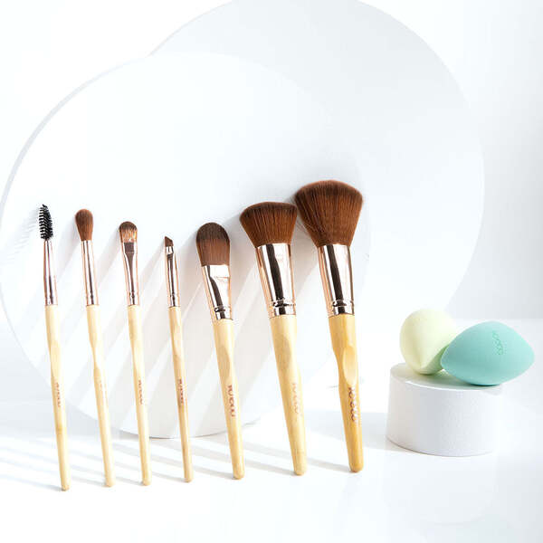 So Eco Ultimate Brush & Sponge Set GOODS Superdrug   