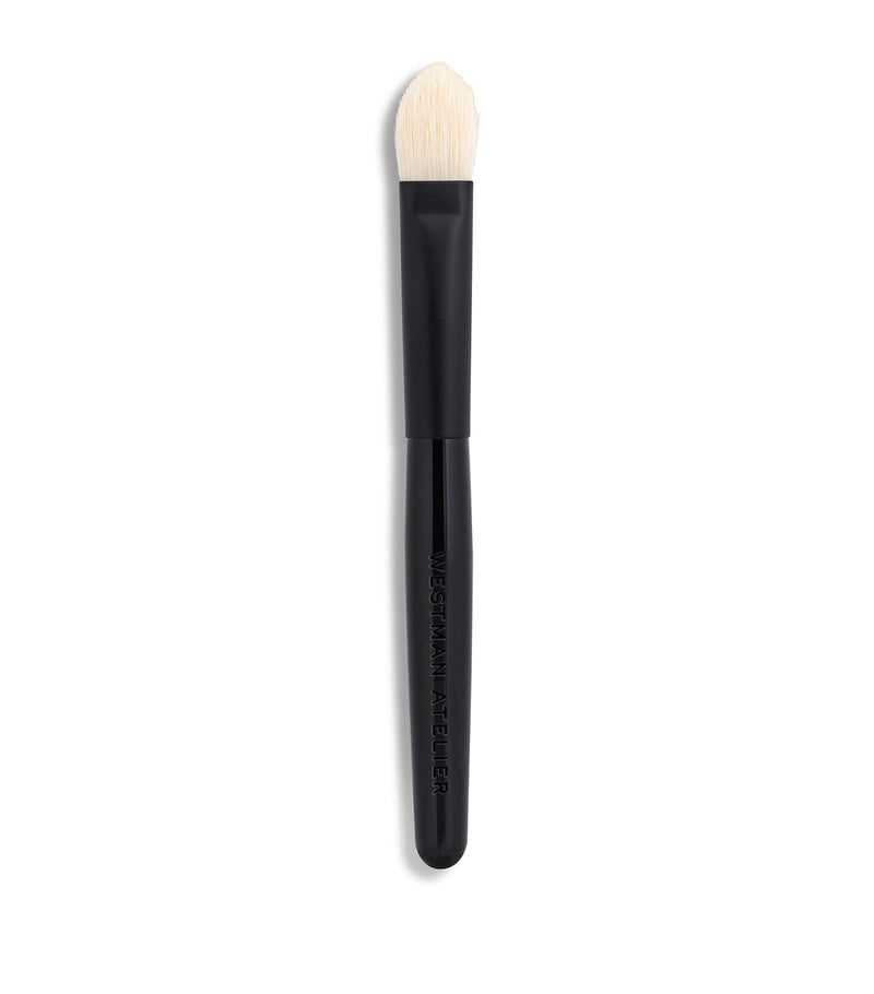 Westman Atelier eyeshadow brush with tapered flat bristles (British brand)