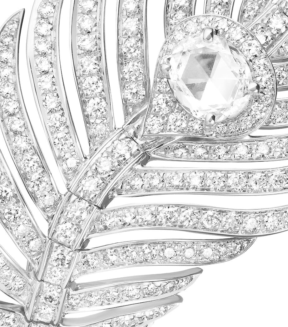 Boucheron Plume de Paon white gold diamond ring (British brand)