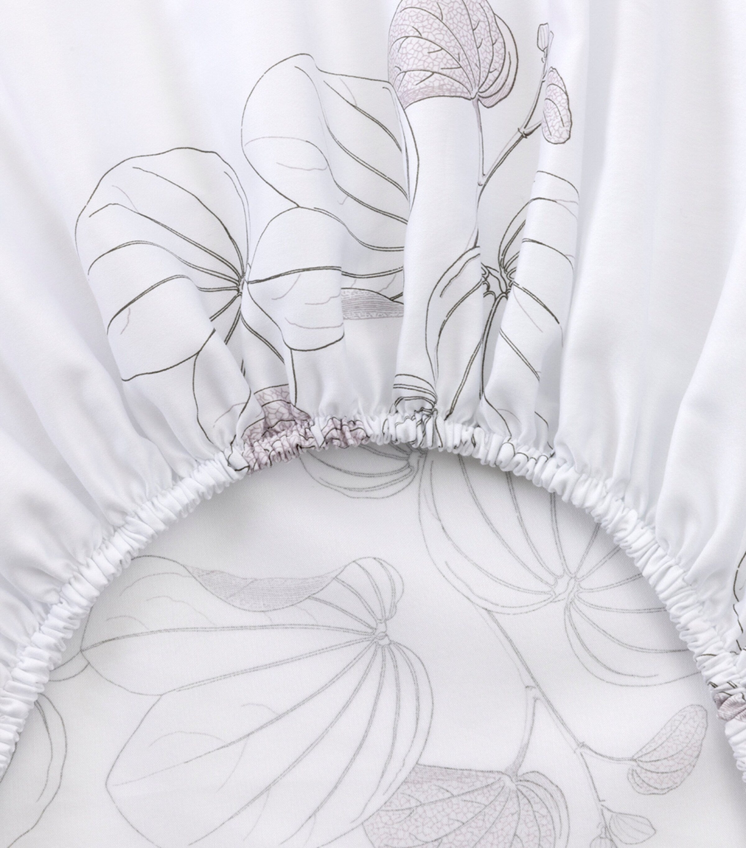 Yves Delorme Floral Orchidee single fitted sheet 90cm x 200cm (British brand)