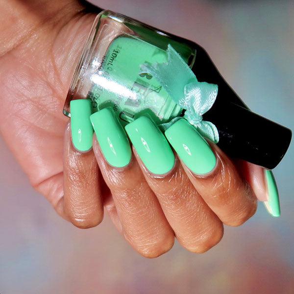BEAU Polish nail polish neon green 10ml, UK version