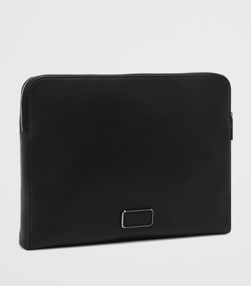 Tumi leather laptop sleeve for 14-inch screens (British brand)
