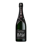 Moët & Chandon Brut Rosé Champagne 75cl, imported from the UK