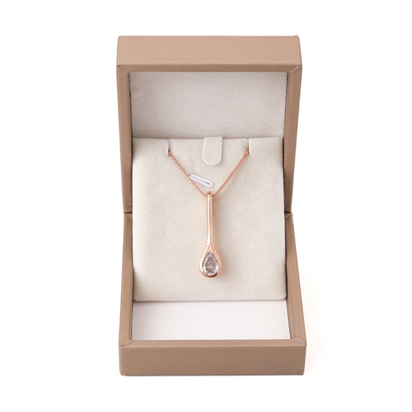 Livingandhome rose gold teardrop necklace 45cm, imported from the UK