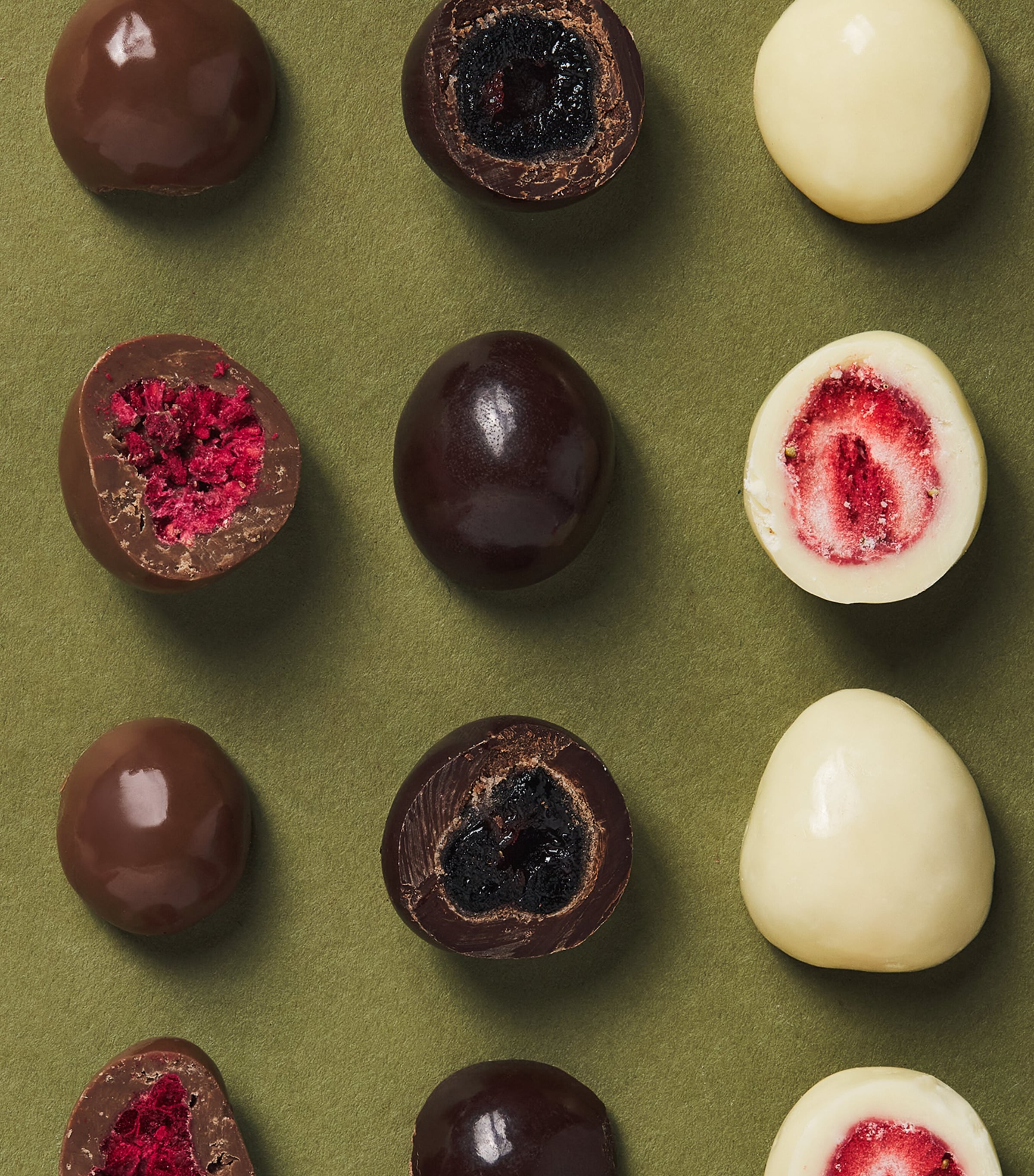 Harrods Chocolate Cherries and Berries Collection 270g, UK version