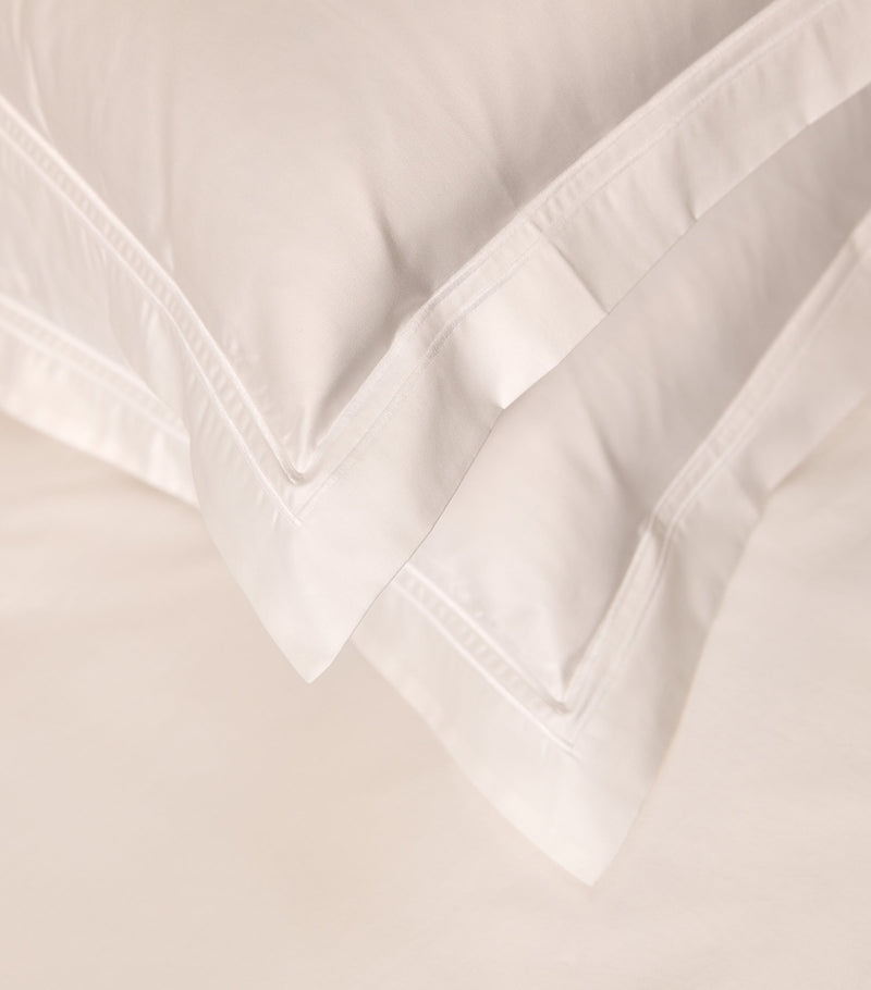 Harrods of London Oxford pillowcase pair 50cm x 75cm, UK version