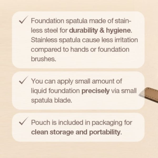 Studio17 makeup spatula with storage pouch (British brand)