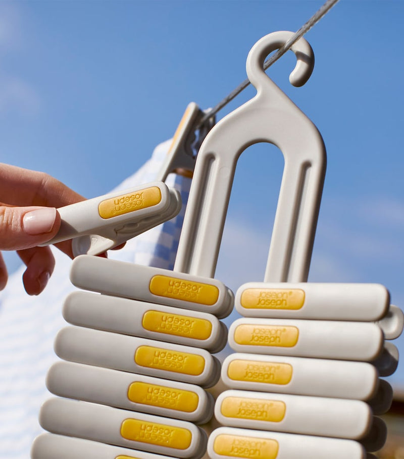 Joseph Joseph PegStore 30-piece peg set - British product