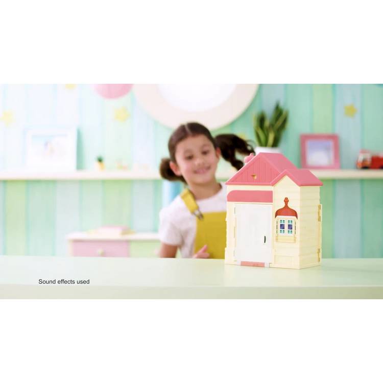 Bluey Playdate Surprise plush toy (British brand)