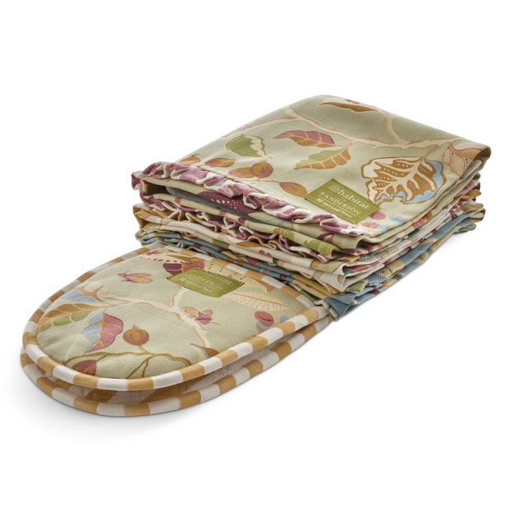 Habitat Berries kitchen textile set with tea towels and oven glove (British brand)