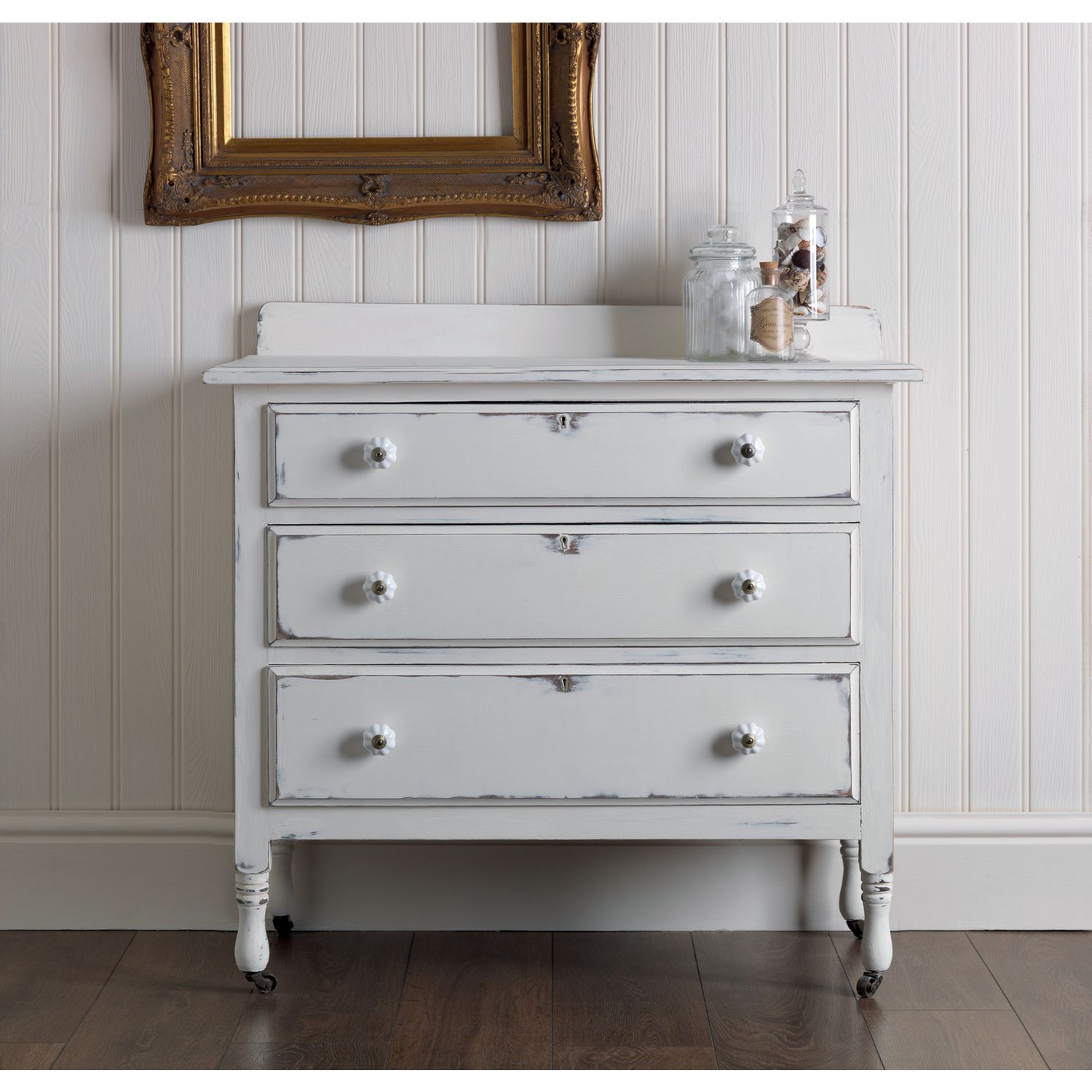 Rust-Oleum chalky furniture paint Antique White 750ml, imported from the UK