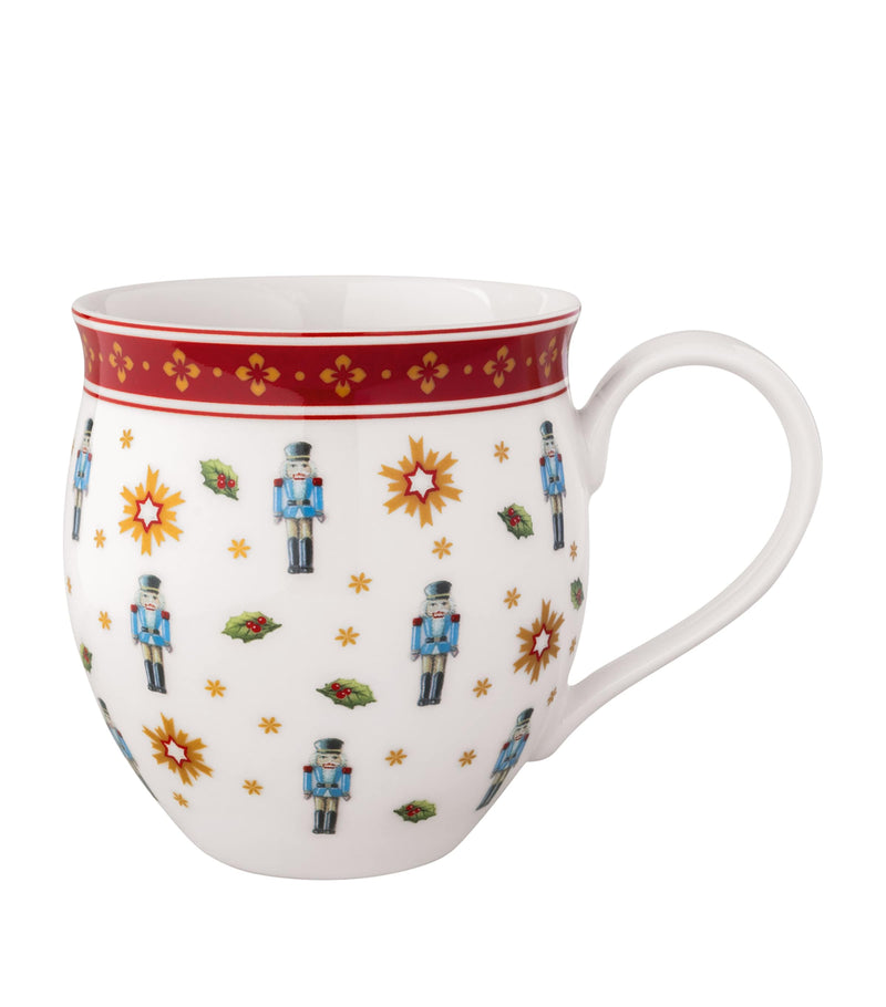 Villeroy & Boch porcelain breakfast set Nutcracker Toy's Delight 6-piece (British brand)
