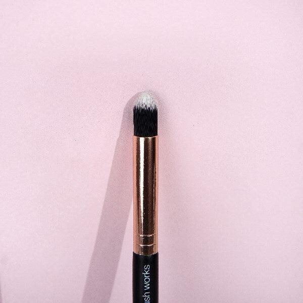 Brushworks Highlight & Contour Brush