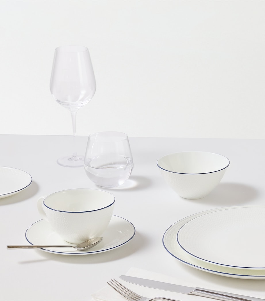 Wedgwood Gio teacup and saucer set (British brand)