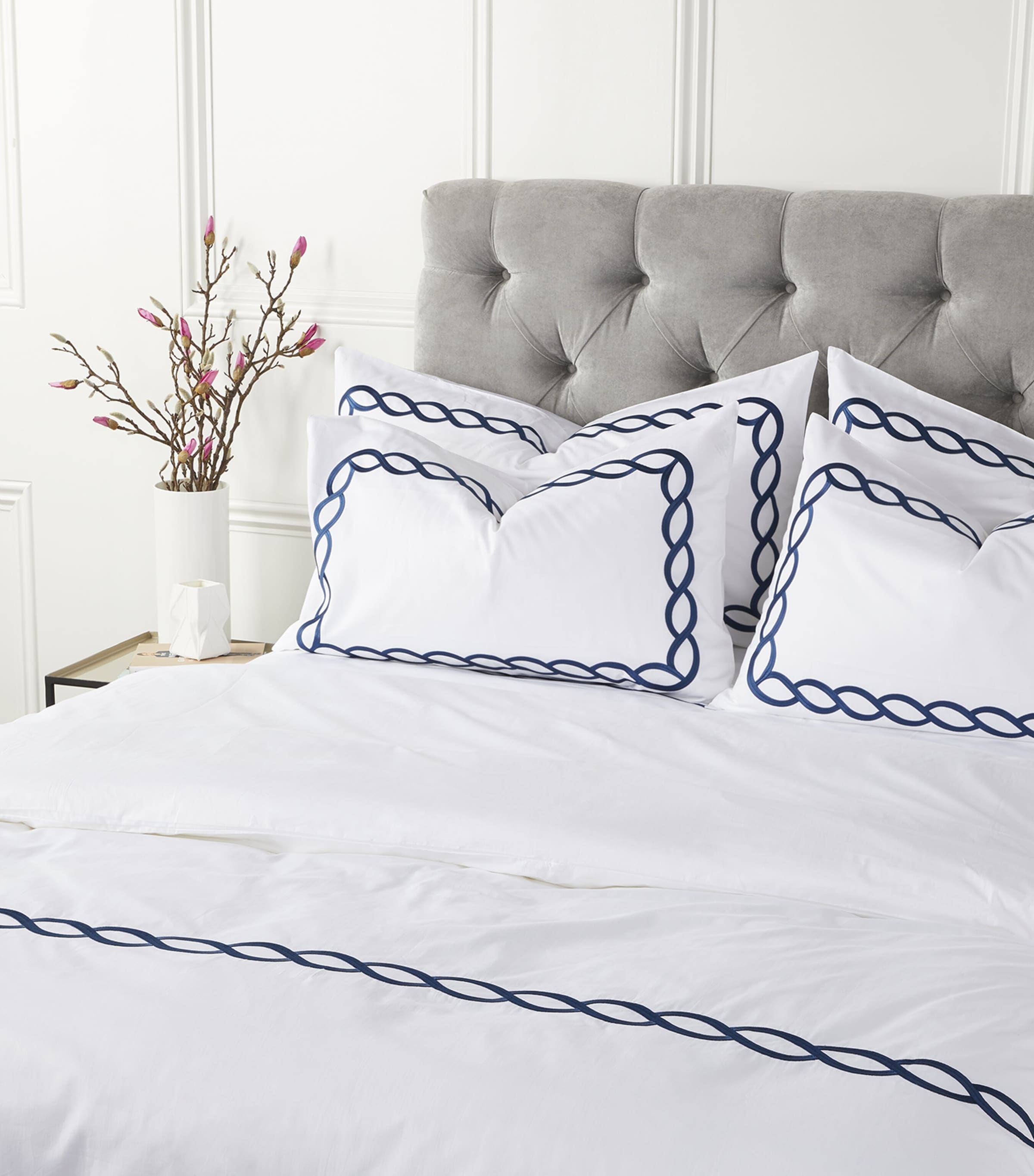 Peter Reed fitted sheet 800 thread count white - British product