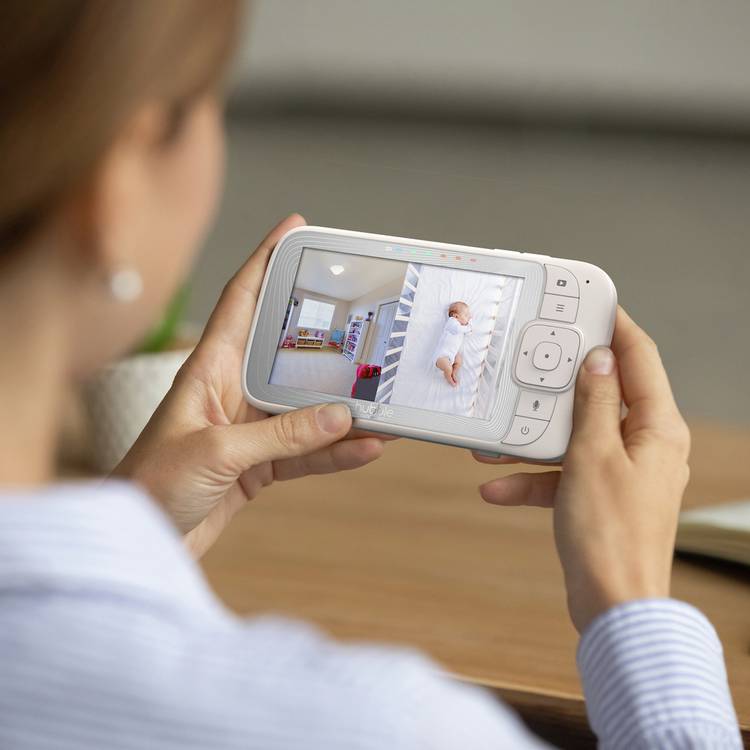 Hubble Nursery Dual Vision smart baby monitor, imported from the UK