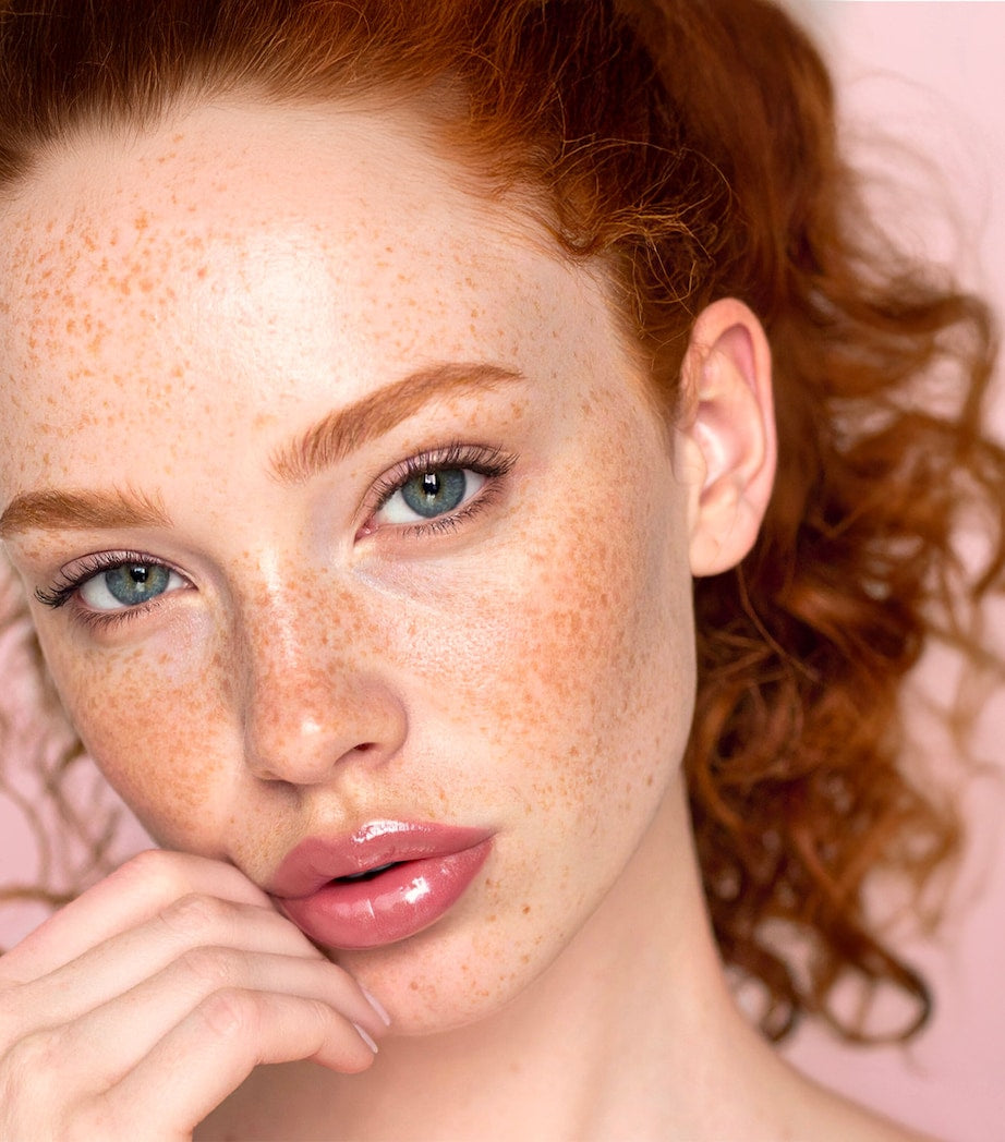 By Terry lip oil serum - British product