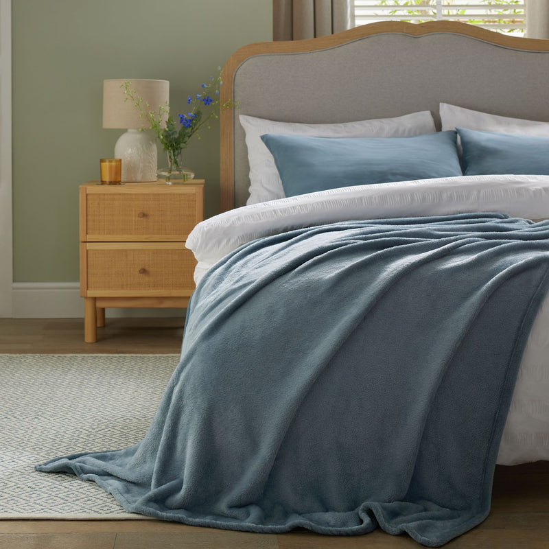Argos Home Fleece Throw - Rustic Blue - 125x150cm
