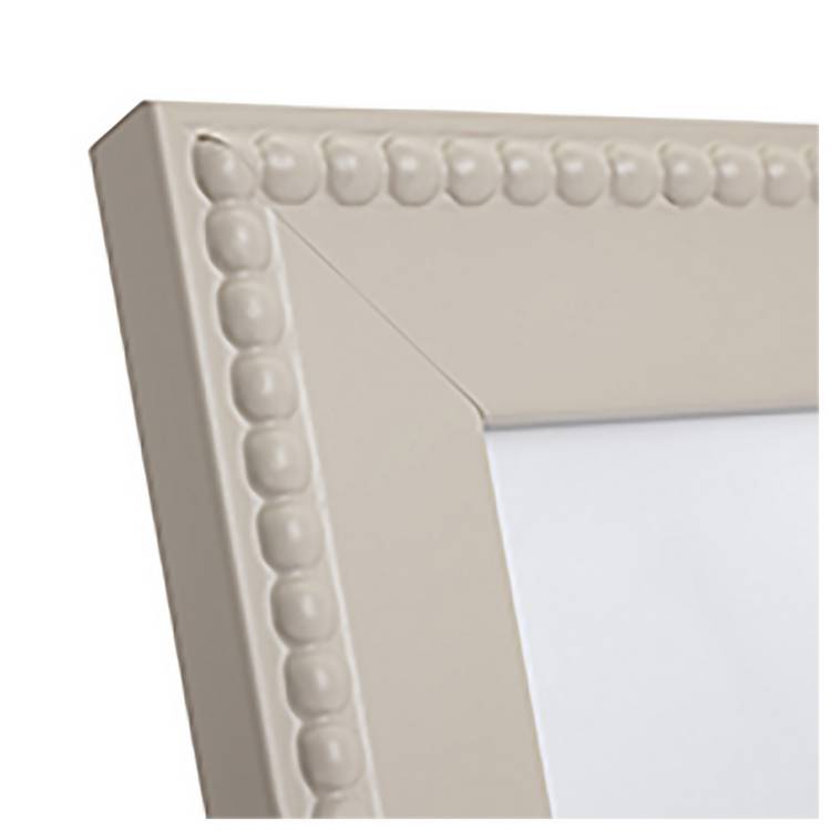 Habitat beaded wooden picture frame 4x6 inch (British brand)