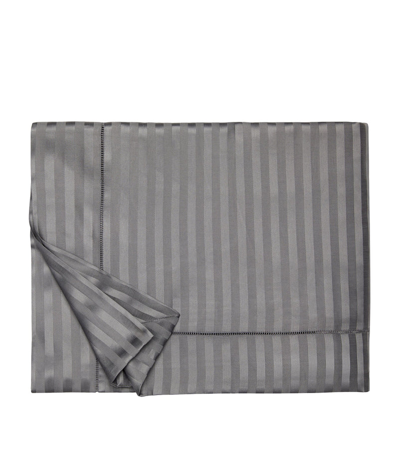 Pratesi striped king duvet cover 230cm x 220cm, imported from the UK