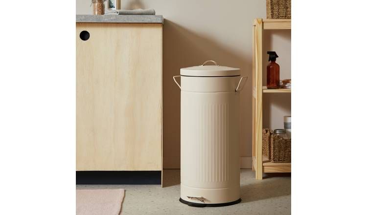 Habitat 30 Litre Vintage Style Kitchen Pedal Bin - Cream GOODS Argos