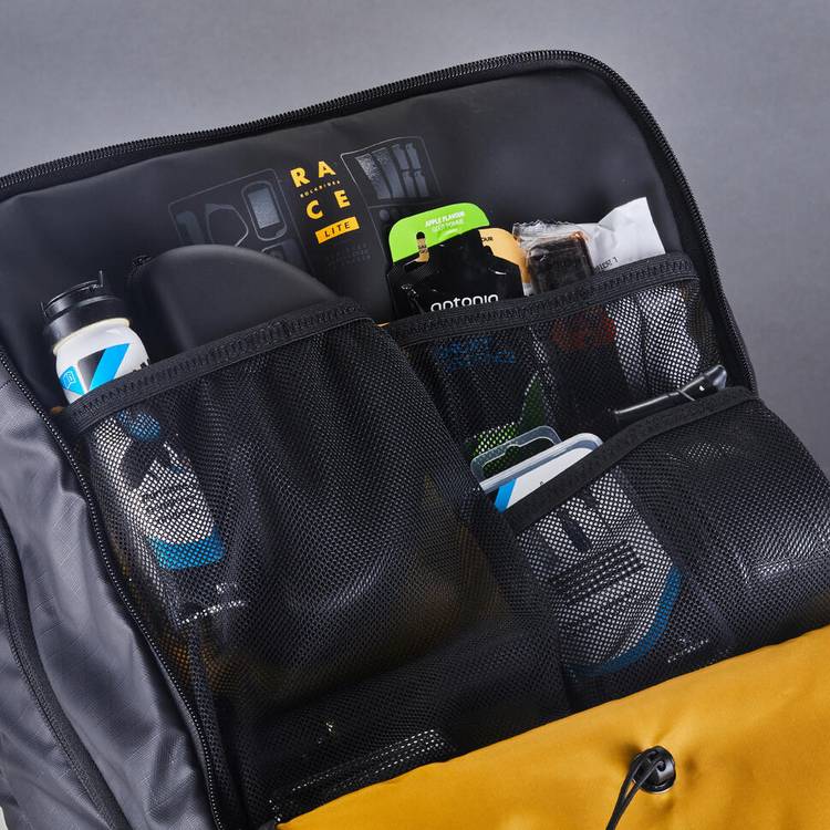 Decathlon cycling carrying bag Race Lite 47x31cm (British brand)