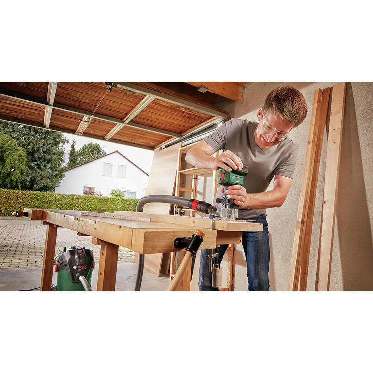 Bosch cordless trim plunge router 18V (British brand)