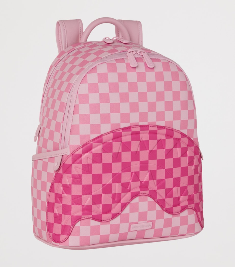حقيبة ظهر Sprayground وردية زاهية بتصميم فم القرش (علامة تجارية بريطانية)