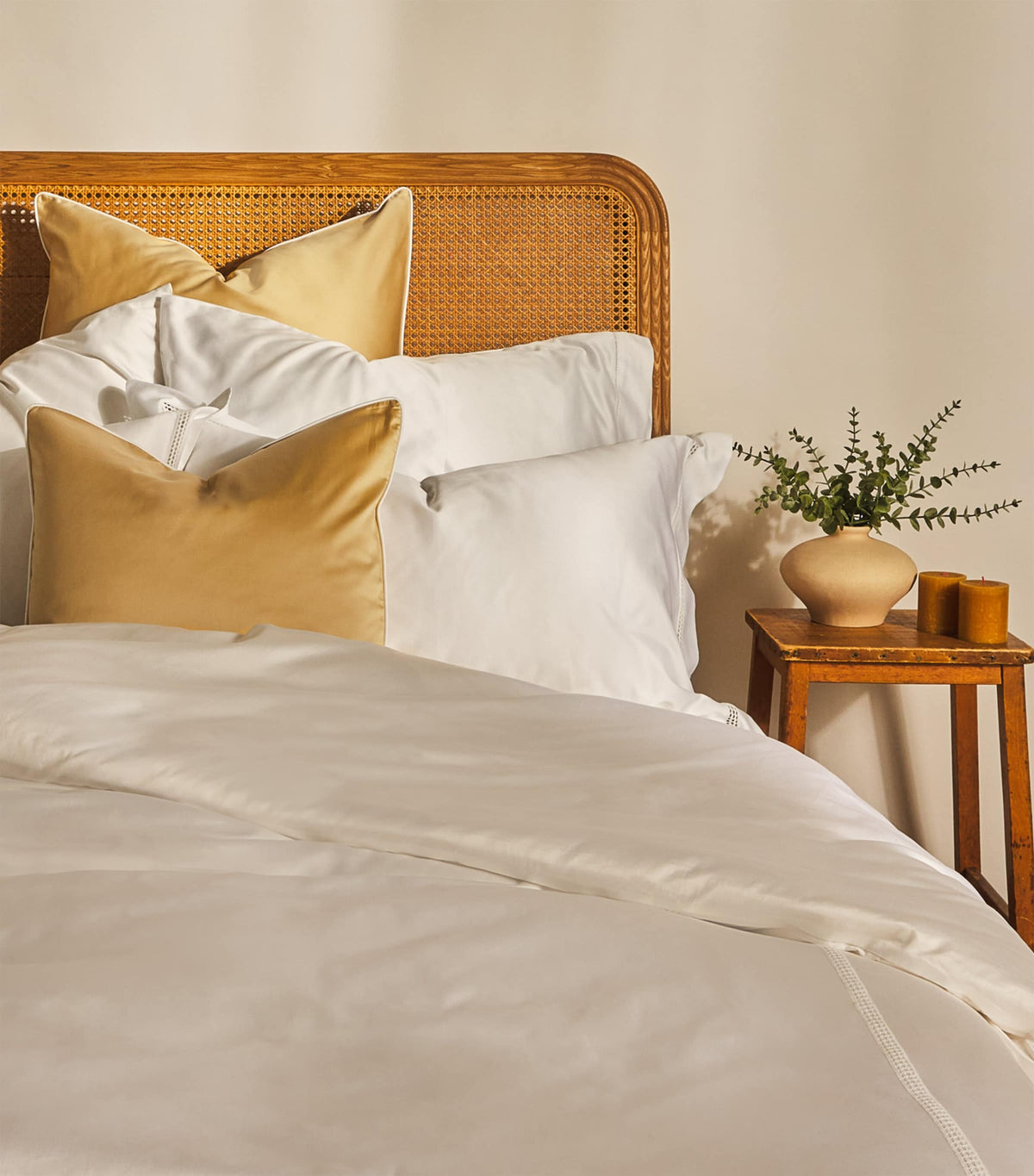Celso De Lemos Noa square cushion cover 65cm (British brand)