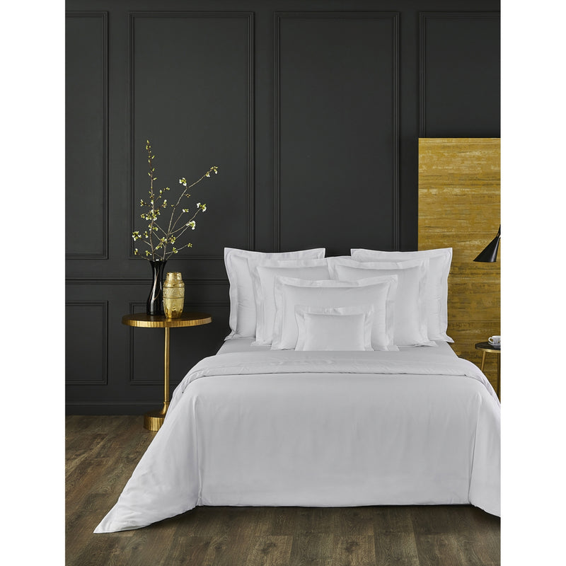 Yves Delorme Triomphe cotton sateen flat sheet, imported from the UK