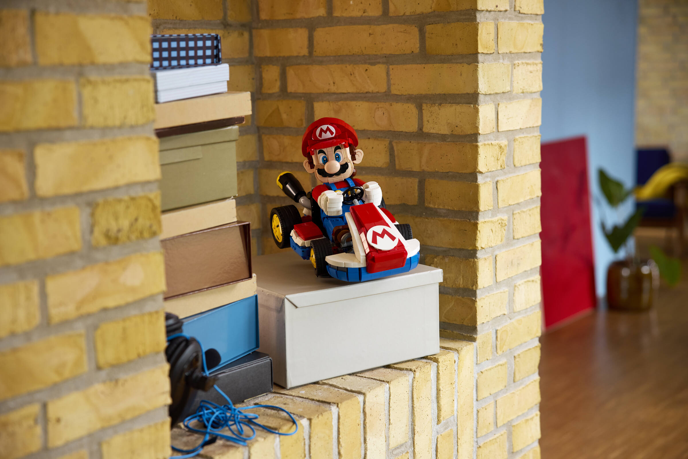 LEGO Mario Kart Standard Kart 1972-piece Display Model, imported from the UK