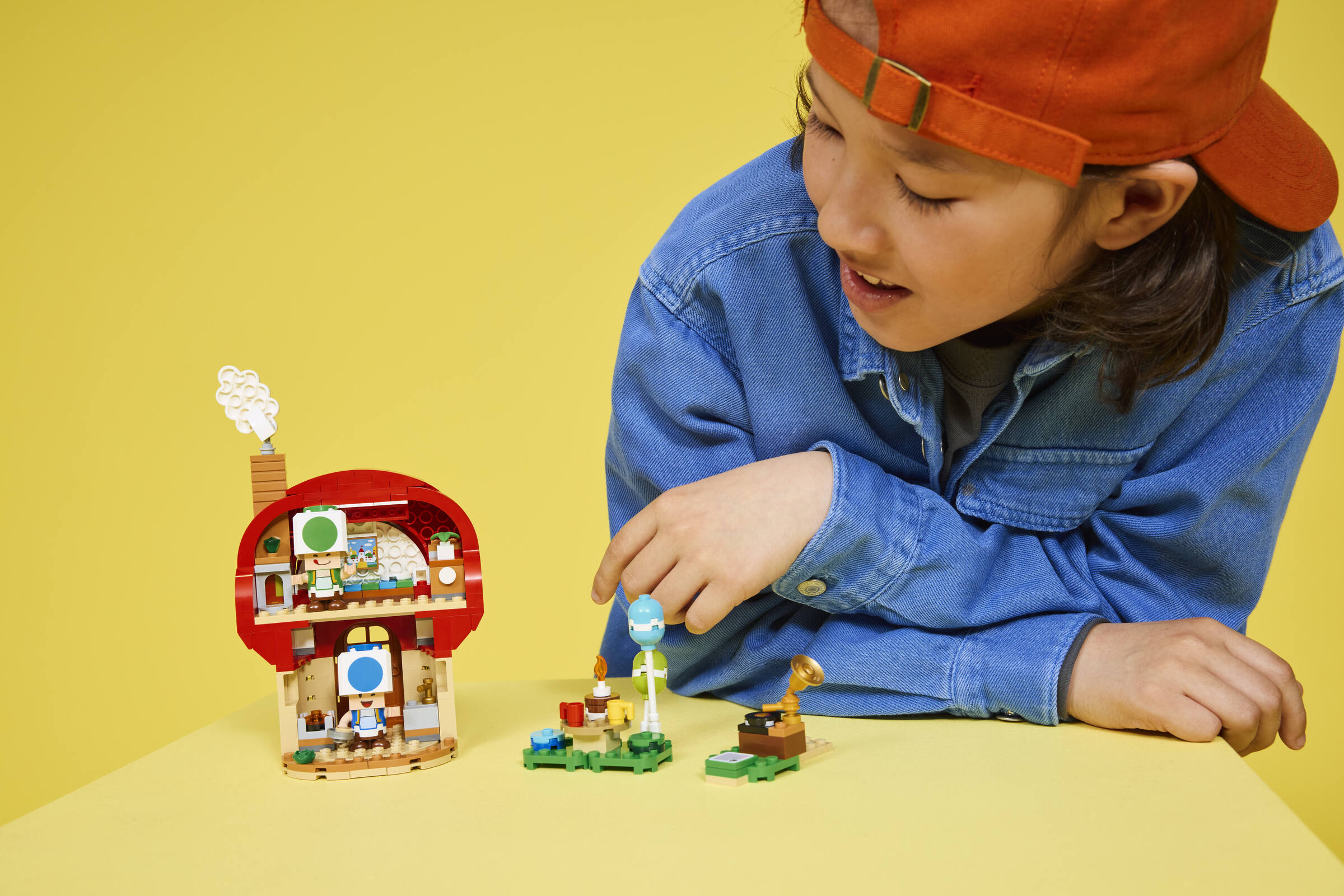 LEGO Super Mario Party at Toad's House 276, imported from the UK