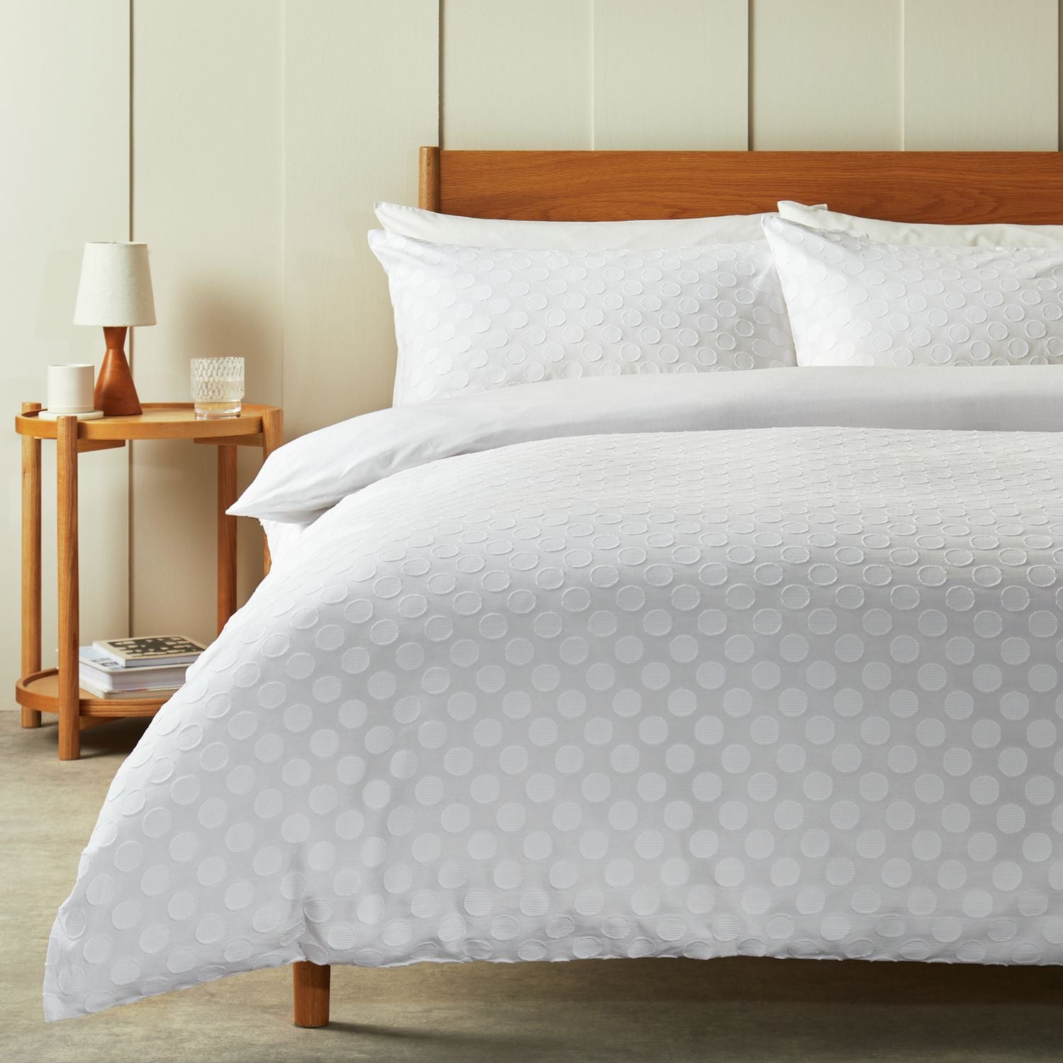 Habitat Cotton Clipped Dot White Bedding Set - Superking