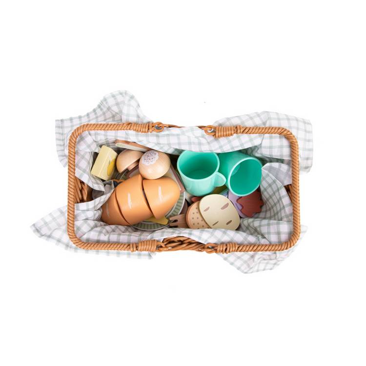 Chad Valley wooden picnic basket set with food and blanket - British product