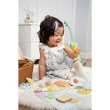 Chad Valley wooden picnic basket set with food and blanket - British product