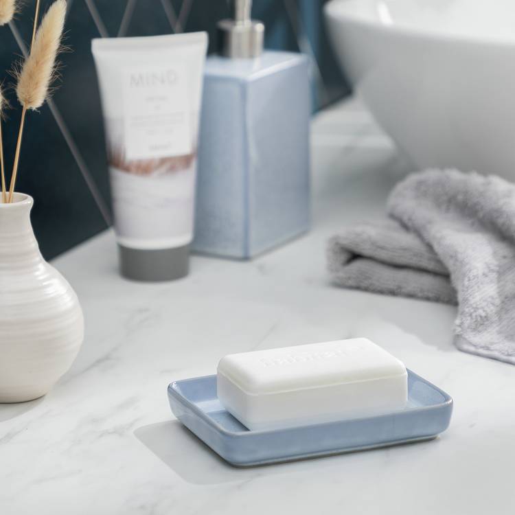 Habitat ceramic soap dish blue (British brand)