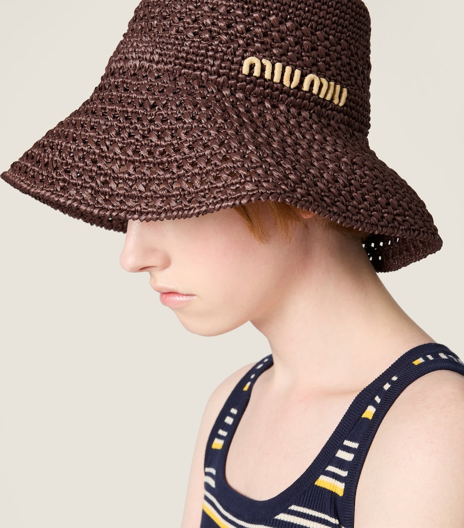 Miu Miu Raffia Bucket Hat mit kontrastierendem Logo, UK-Version