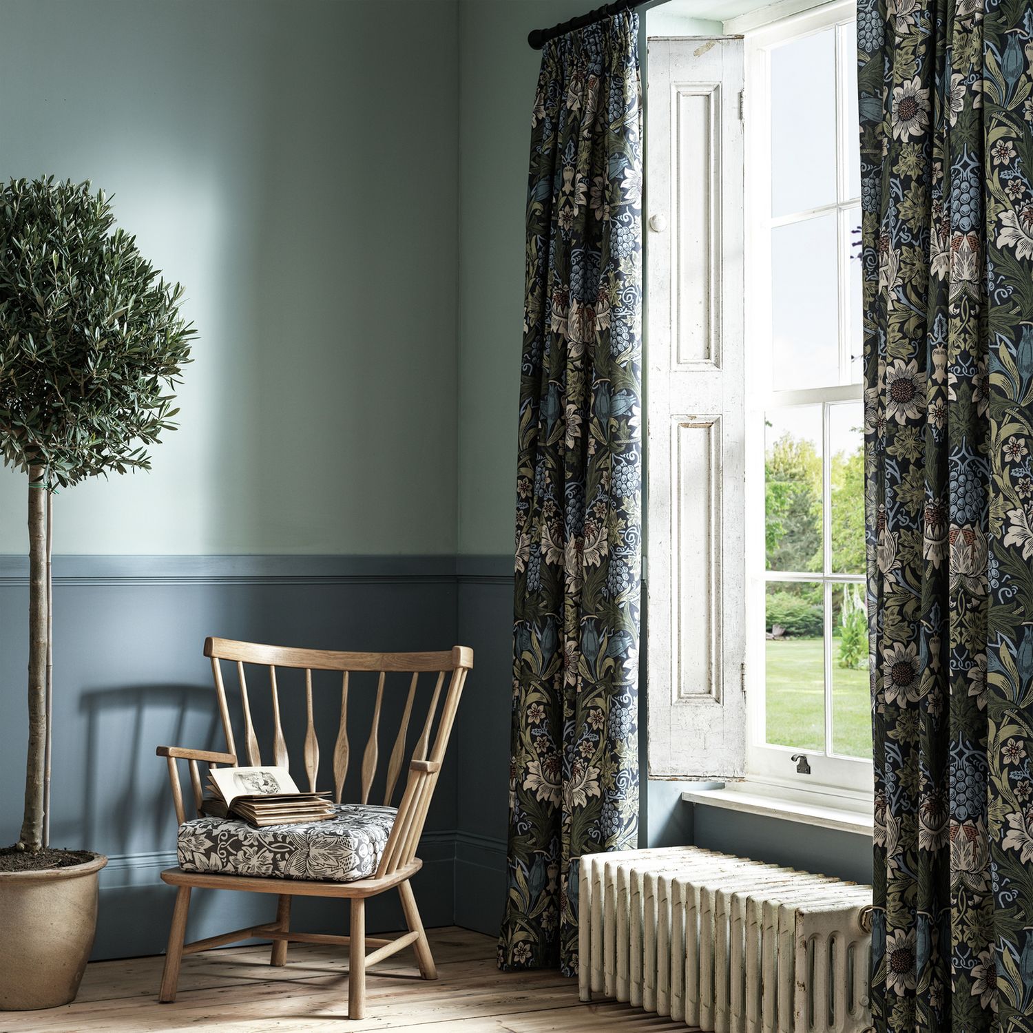 Habitat x Morris & Co. Sunflower Curtains - Navy - 168x183cm