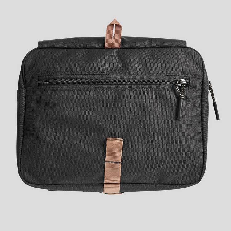 Decathlon travel wash bag 63cm (British brand)